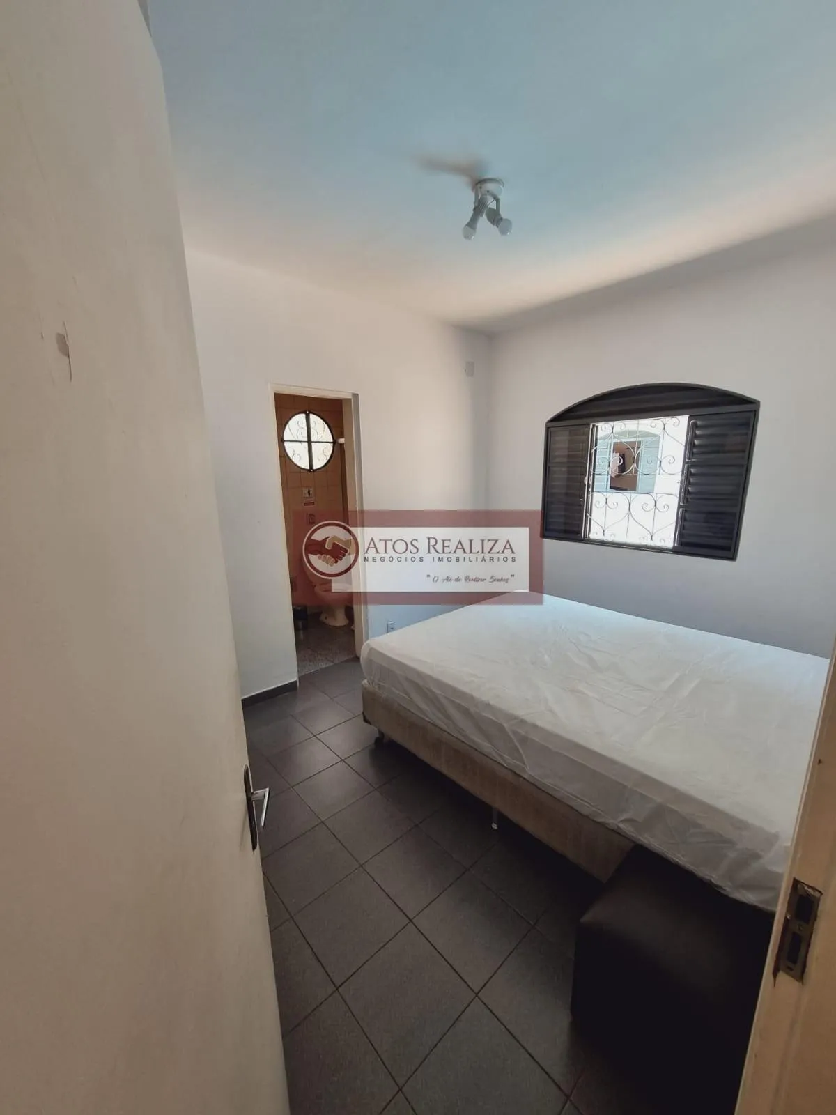 Imagem Casa à Venda no Jardim das Palmeiras, 3 Suítes, Zona Sul SP