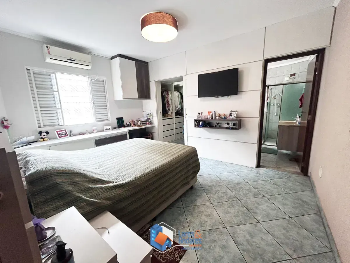 Imagem Sobrado para venda em Vila Alpina com 3 quartos, sendo 1 suíte, 187m²