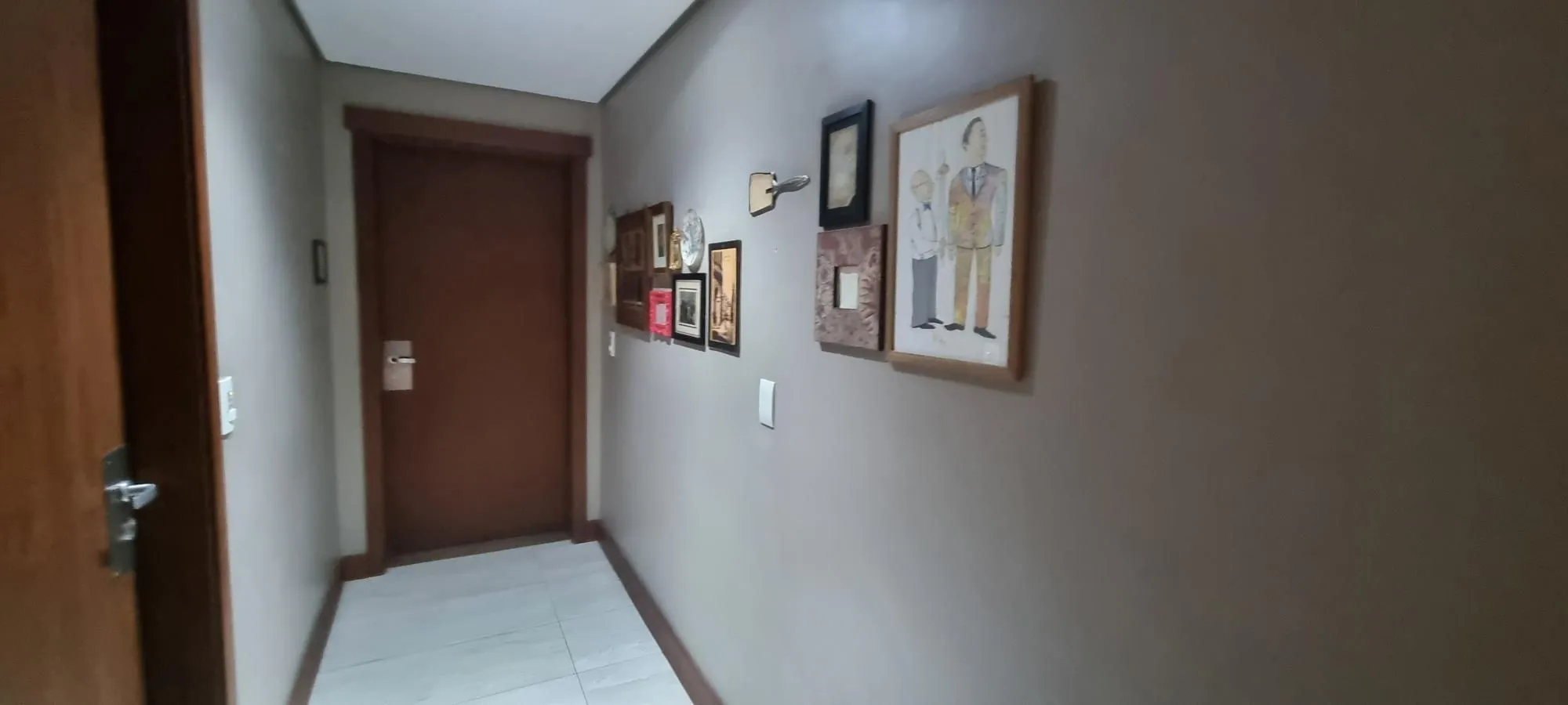 Imagem Apartamento tipo estúdio, mobiliado completo, no coração do Bairro Moinhos de Vento.