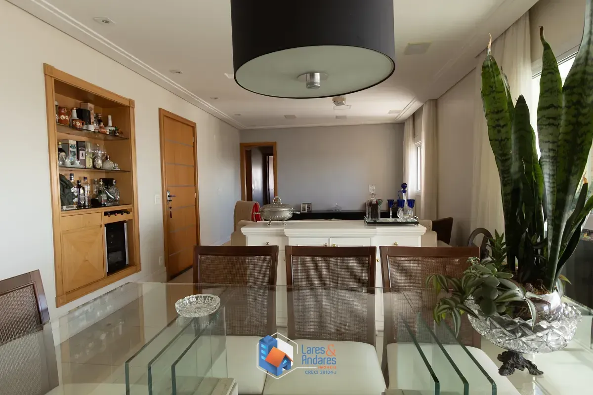 Imagem Apartamento para venda em Chácara Santo Antônio (Zona Leste) com 3 quartos, sendo 2 suítes, 179m²
