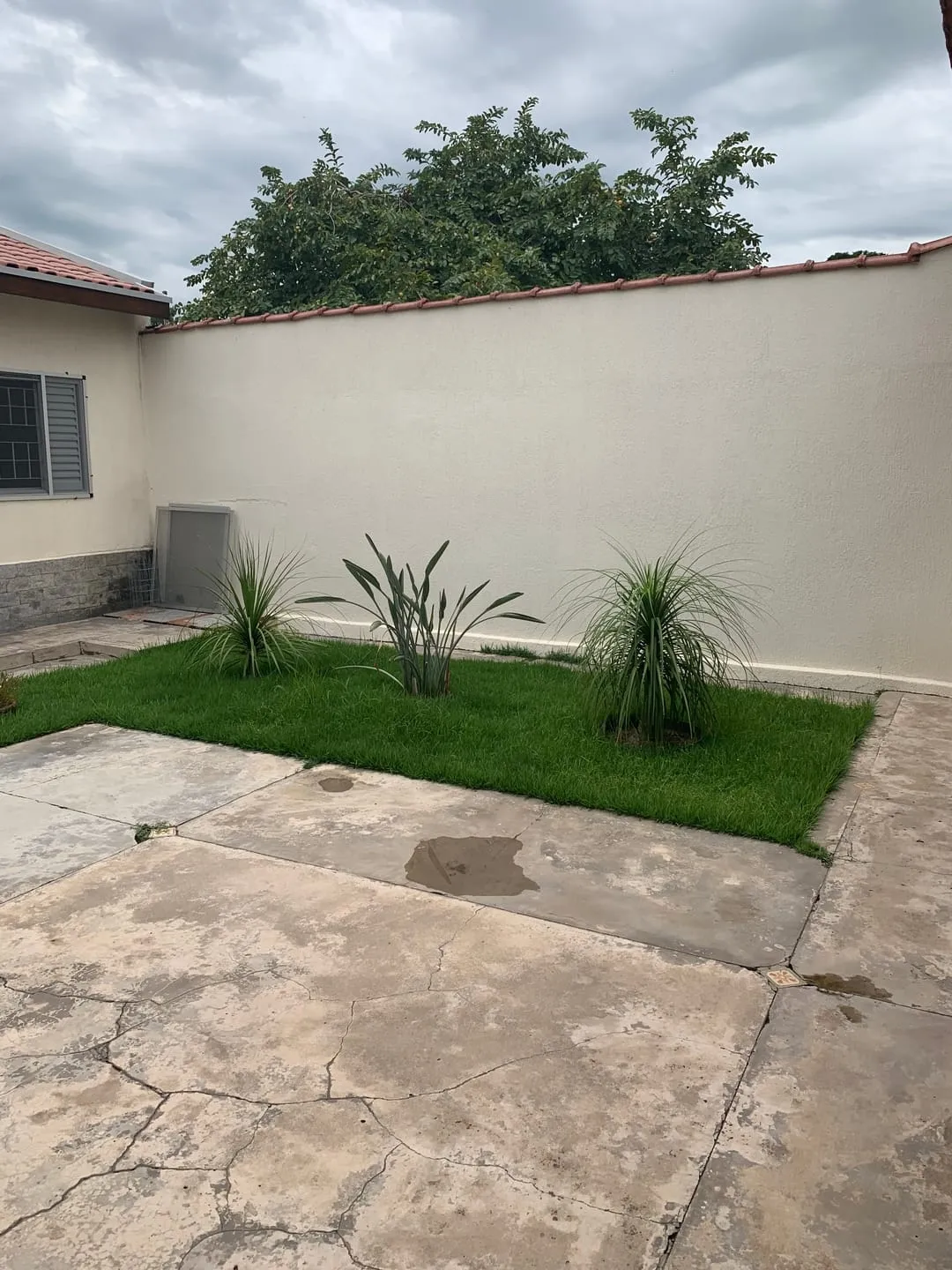 Imagem Casa à venda 2 Quartos, 2 Vagas, 300M², Jardim Santa Cecília, Pindamonhangaba - SP