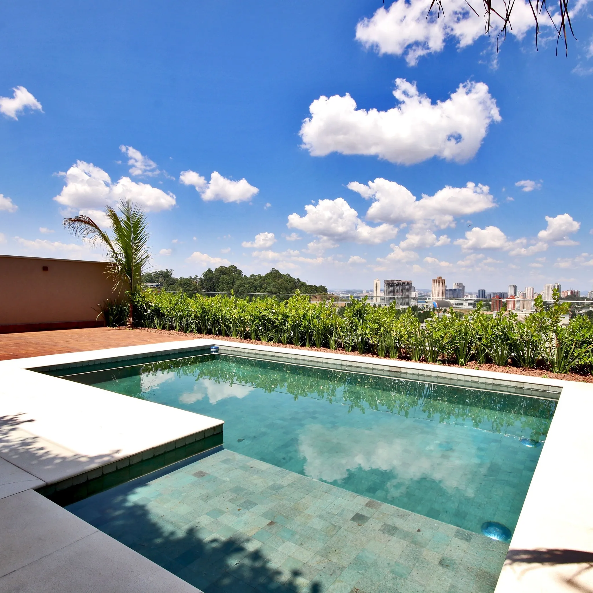 Imagem CASA RESIDENCIAL em BARUERI - SP, TAMBORÉ