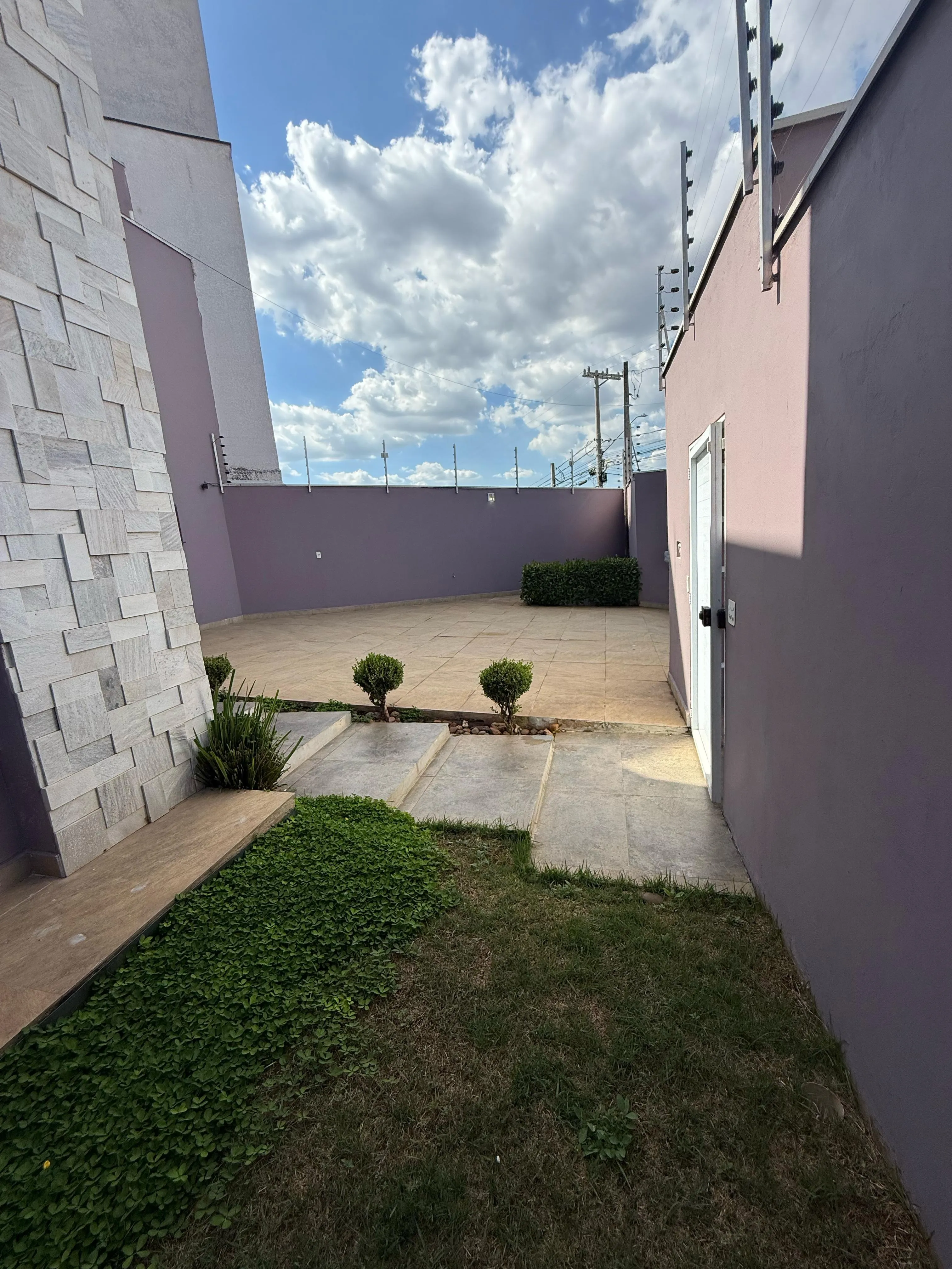 Imagem Casa Moderna com Pé Direito Duplo no Piazza Di Roma ? Sorocaba