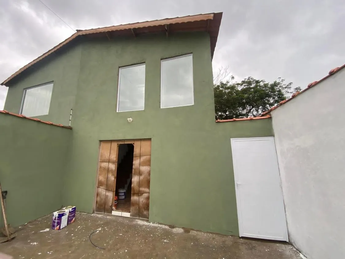 Imagem SOBRADO LADO PRAIA 2 DORM SENDO 1 SUITE PARCELAMENTO DIRETO EM ITANHAEM
