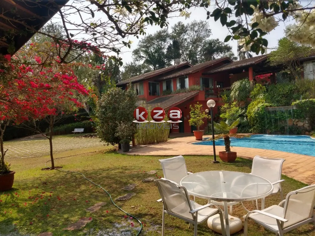 Foto do imóvel Imperdível oportunidade: Casa de luxo em condomínio Santa Fé, Vinhedo-SP, com 4 suítes e 8 vagas de garagem!