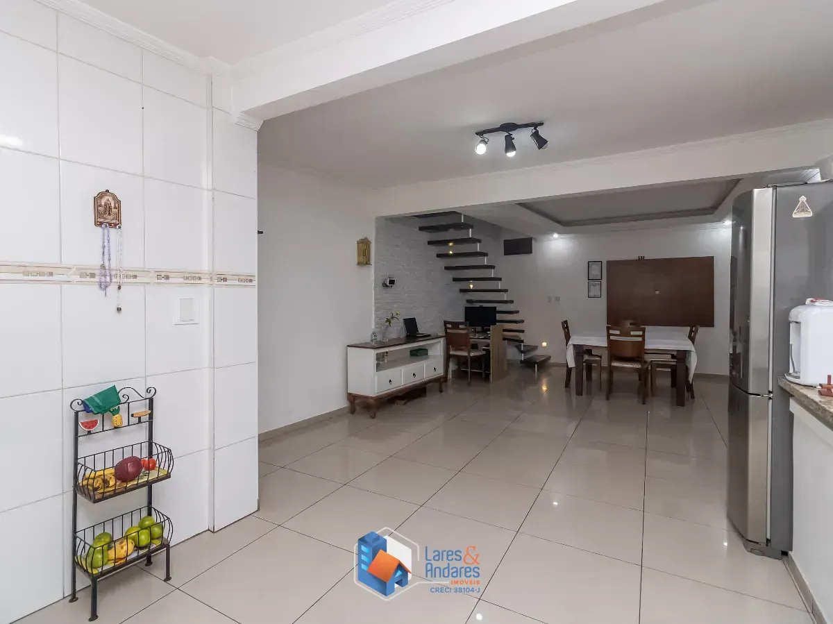 Imagem Sobrado para venda em Vila Fanton-Perus com 3 quartos, 174m²