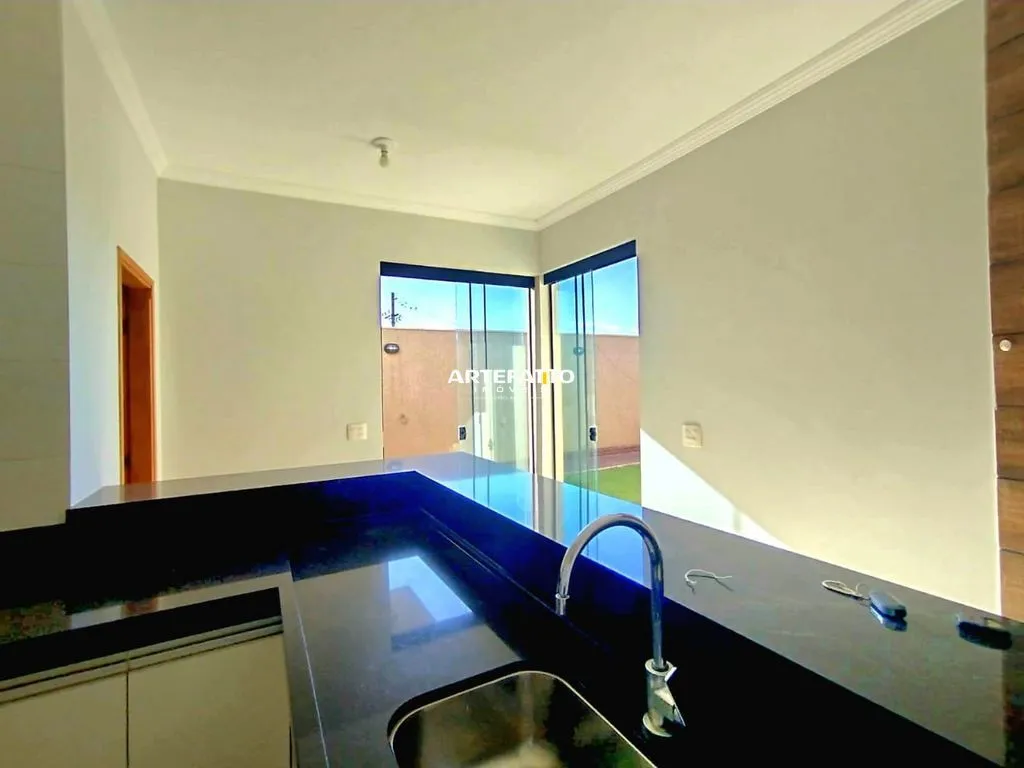 Imagem Casa com 3 dormitórios no bairro Residencial Barbizan