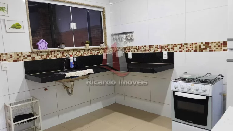 Imagem Lindo Triplex Semi Mobiliado Peró