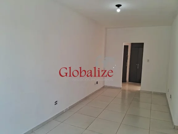 Imagem Apartamento no pavimento térreo de frente, entre os bairros Aparecida e Estuário em Santos por R$ 430.000,00