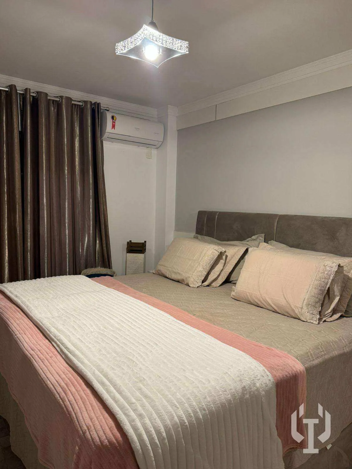 Imagem Apartamento à venda, no Consul cathcart em Itapema, Centro, com 2 quartos, 90m2