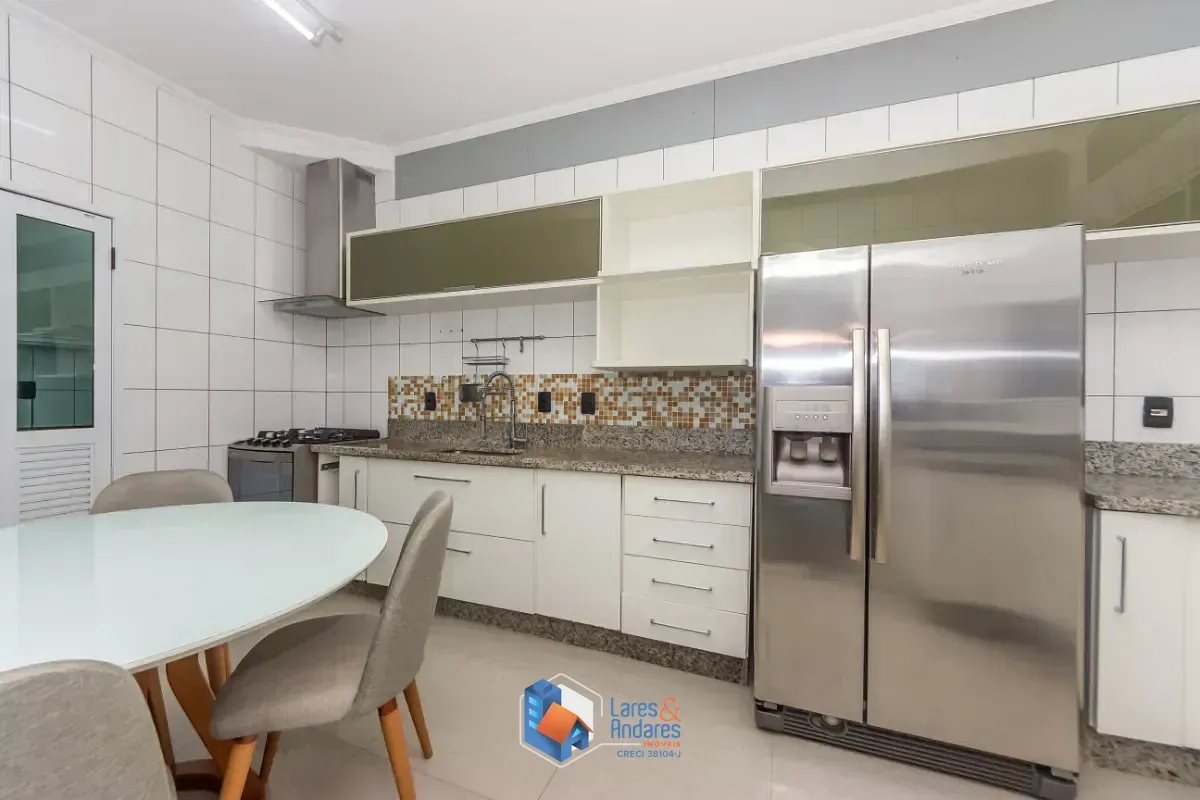 Imagem Casa no condomínio Villa Colibri para venda com 4 quartos, sendo 1 suíte, 128m²