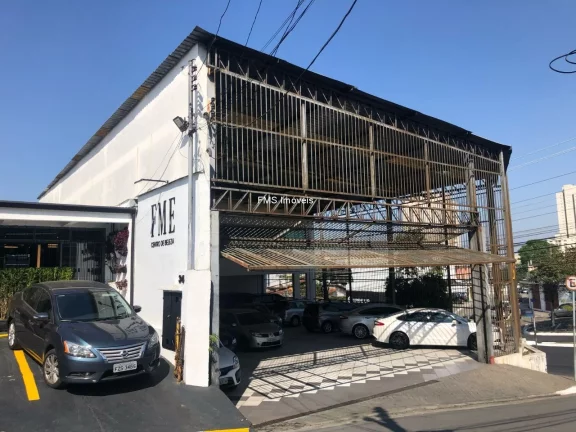Imagem Imóvel comercial com 600m2 na Av. Nossa Senhora do Sabará - Zona Sul.
