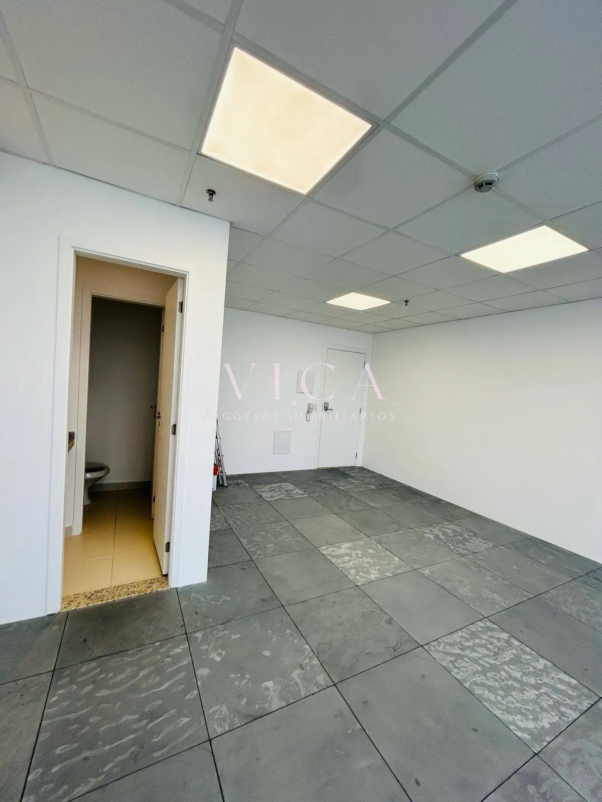 Imagem Sala 43m² 1 vaga garagem, aluguel por R$ 2.344,00/mês - Alphaville -SP