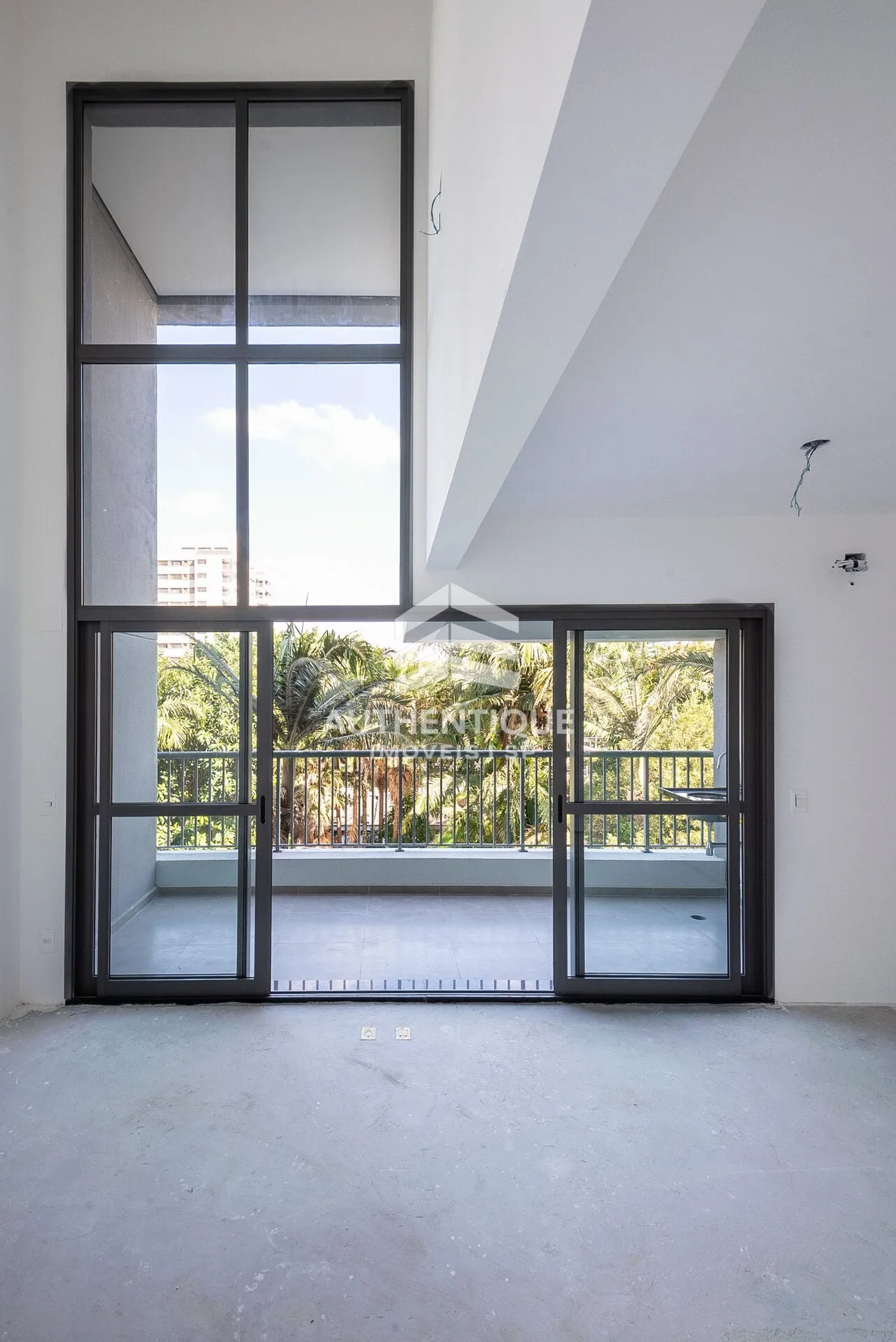 Imagem Exp Moema - Apartamento à venda em São Paulo/SP