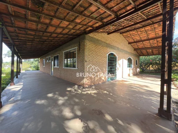 Imagem Casa à Venda no Condomínio Fazenda Solar, Igarapé MG.