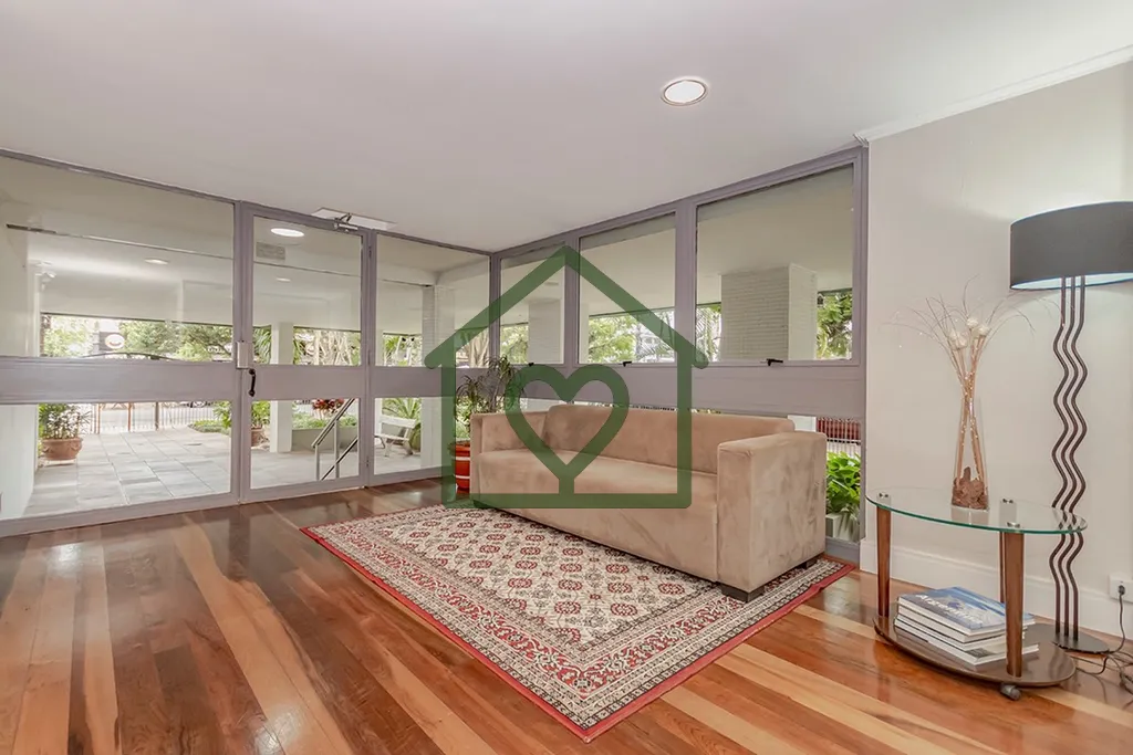 Imagem Apartamento à venda no bairro Auxiliadora, Localizado na rua Silva Jardim, próximo da Av 24 de Out...