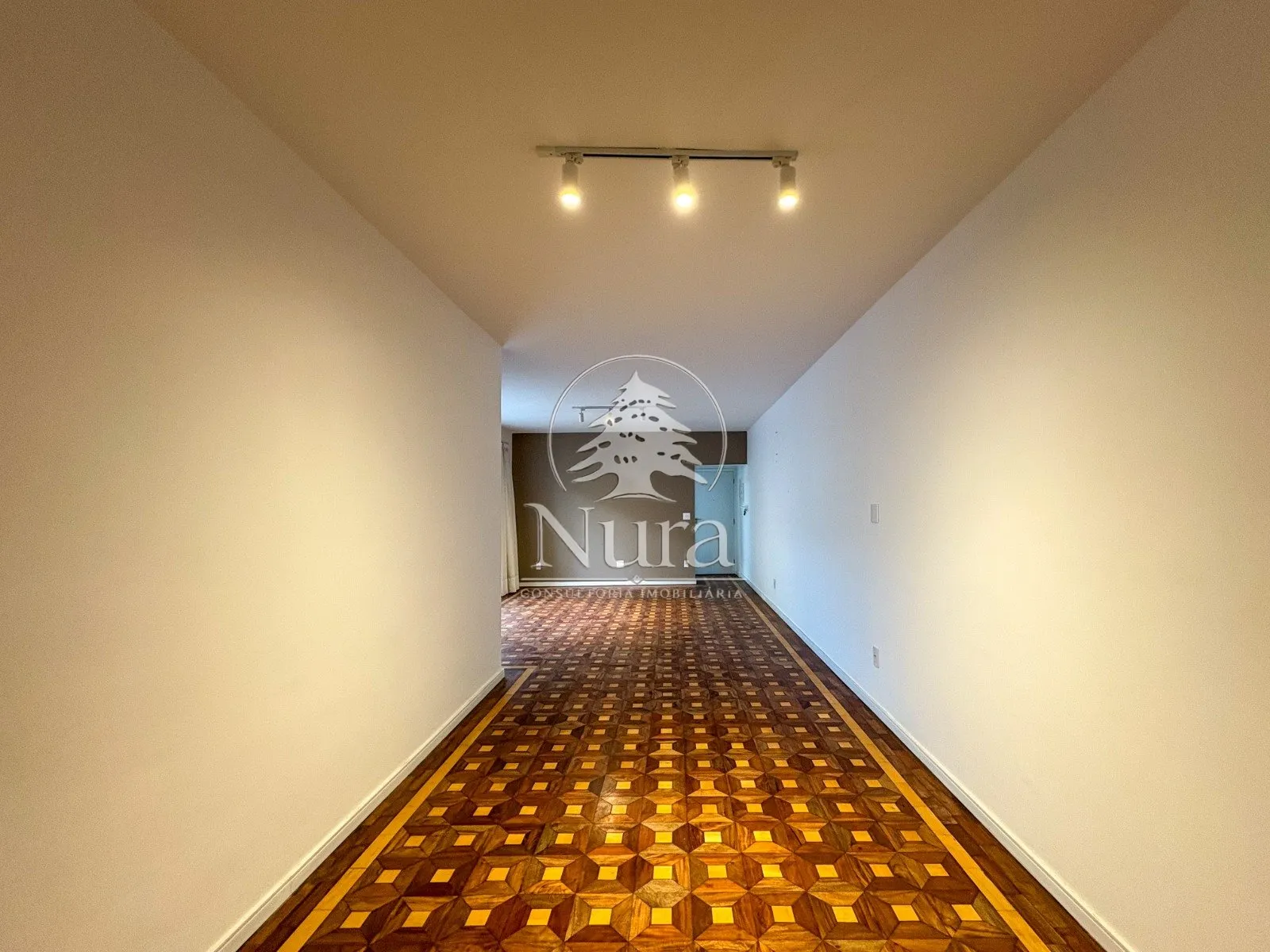 Imagem Apartamento de 3 quartos, 145m² no bairro Ponta da Praia, em Santos