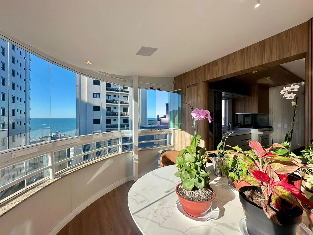 Imagem Apartamento à venda com 415m2 por R$ 5.050.000,00