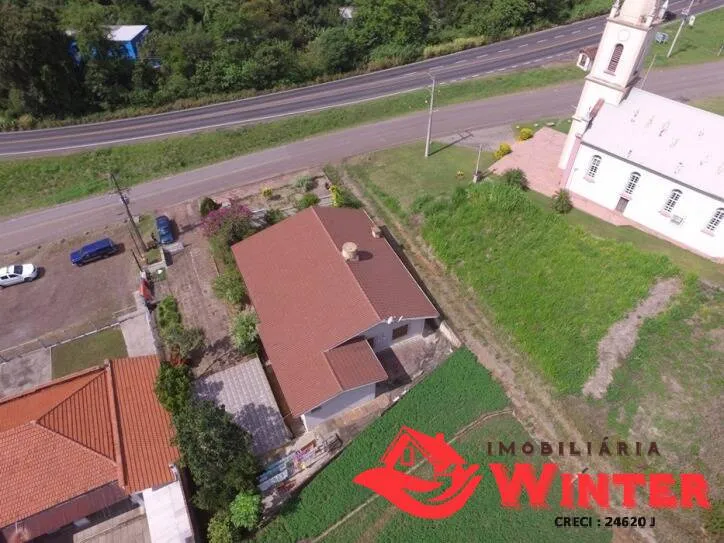 Imagem Casa de 4 dorm com 2 box ao lado da igreja de Arroio Feliz.