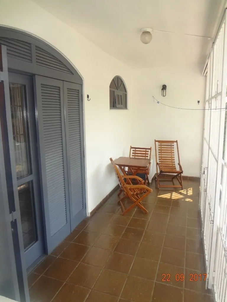 Imagem Casa para Venda - 365m², 4 dormitórios, sendo 2 suites, 6 vagas - Nonoai