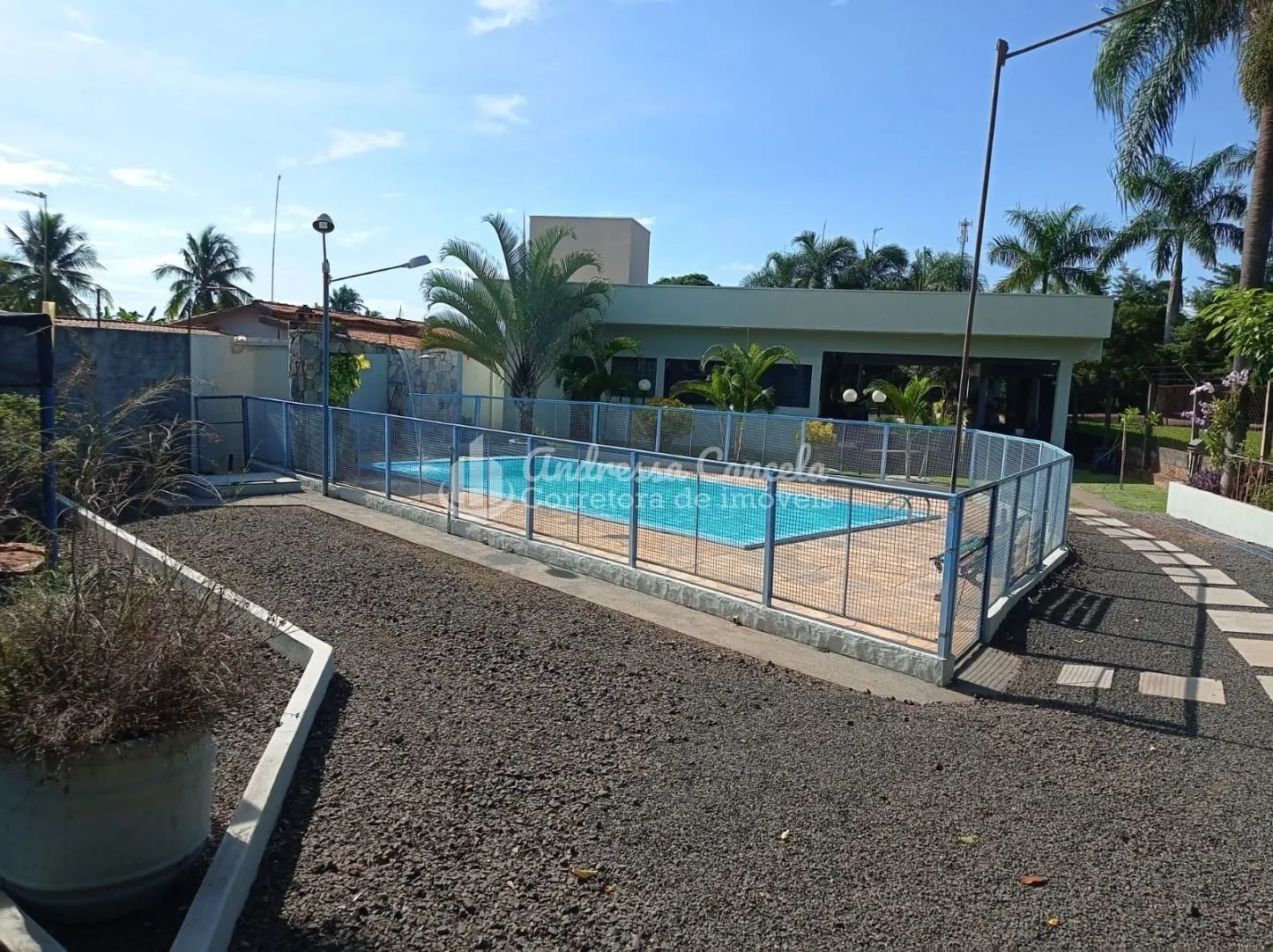 Imagem Chácara com 3 dormitórios à venda, 1000 m² por R$ 800.000,00 - Estância Bortoluzzo - Cedral/SP