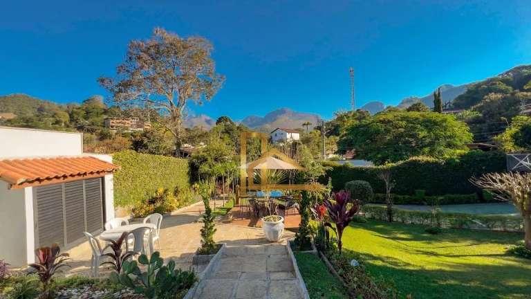 Imagem Casa de Alto Padrão no bairro do Golfe em Teresópolis-RJ