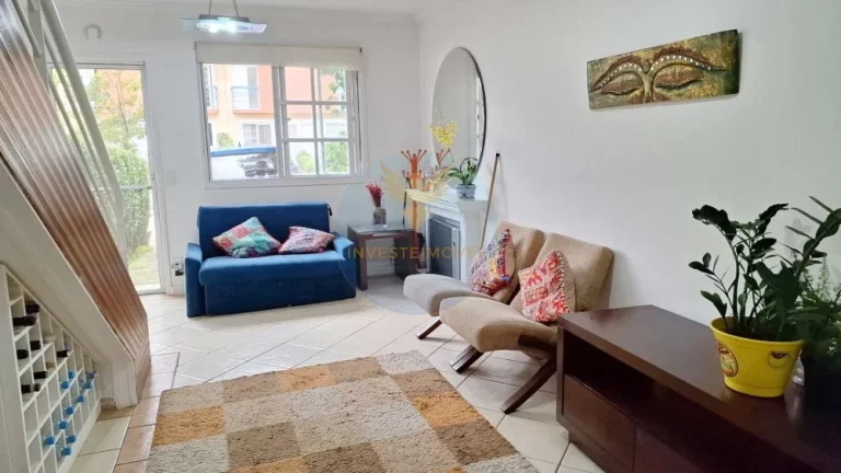 Imagem Casa em Condomínio a Venda no bairro Granja Viana - Cotia, SP