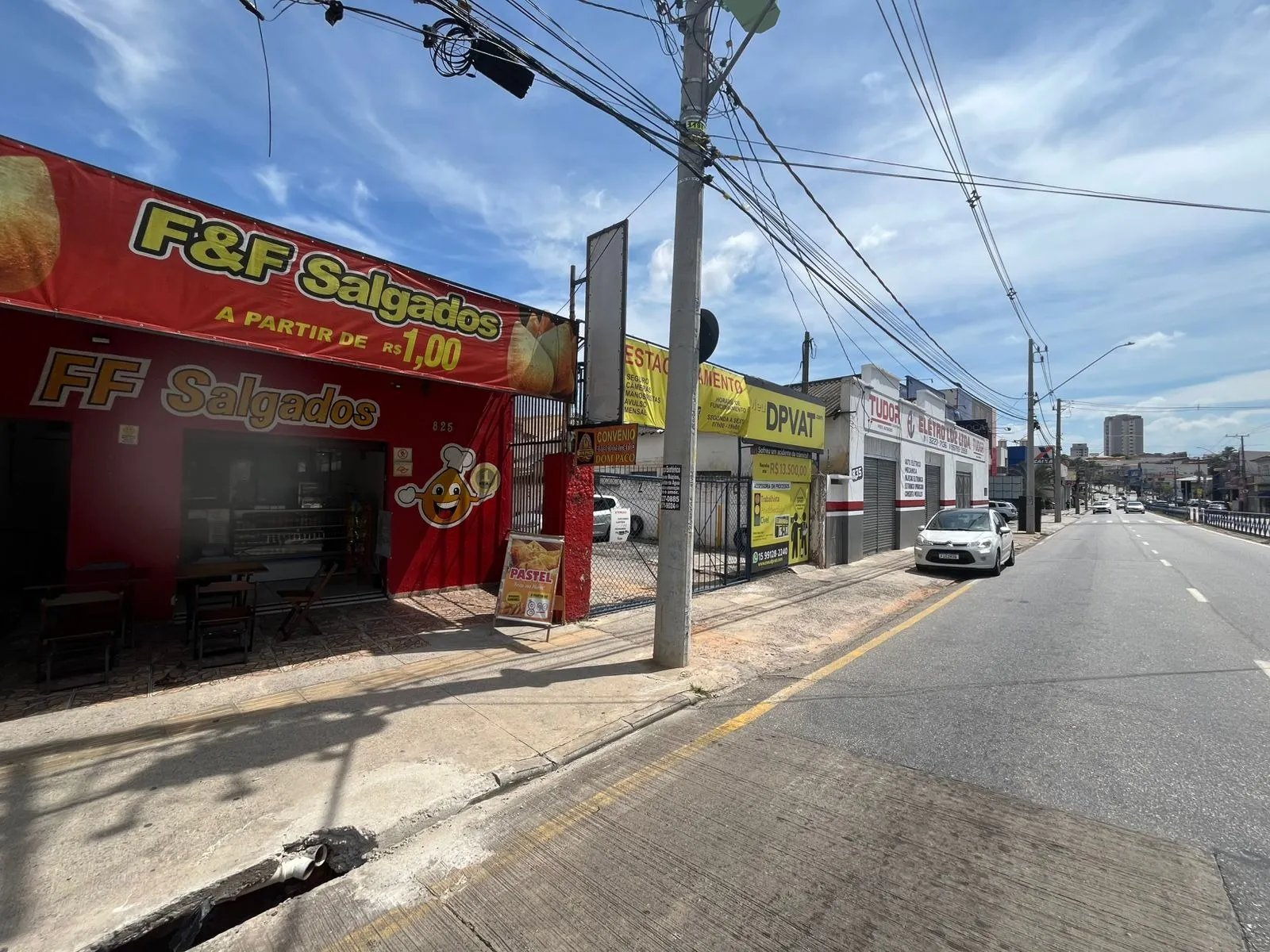 Imagem Terreno Comercial com Estacionamento e Infraestrutura Completa - Avenida São Paulo