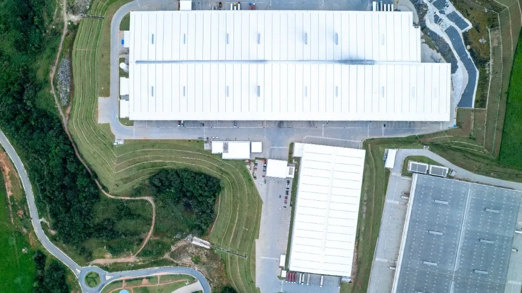 Imagem Galpão logístico Comercial para Locação em Extrema-MG: Centro, 12 Vagas, 2.929,21 m² de Área.