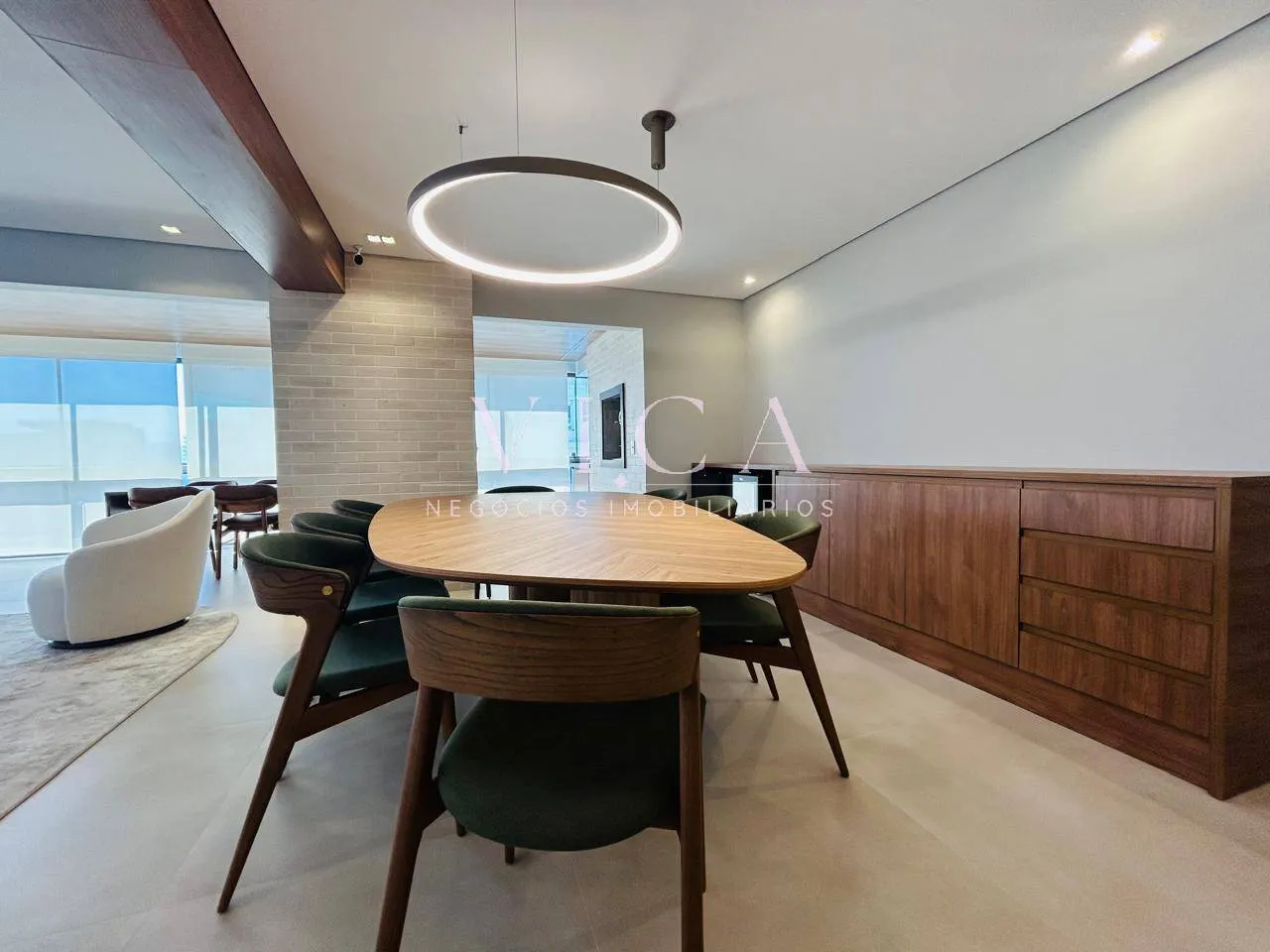 Imagem Apartamento mobiliado com 287 m² a venda por R$ 4.490.000 Alphaville/SP