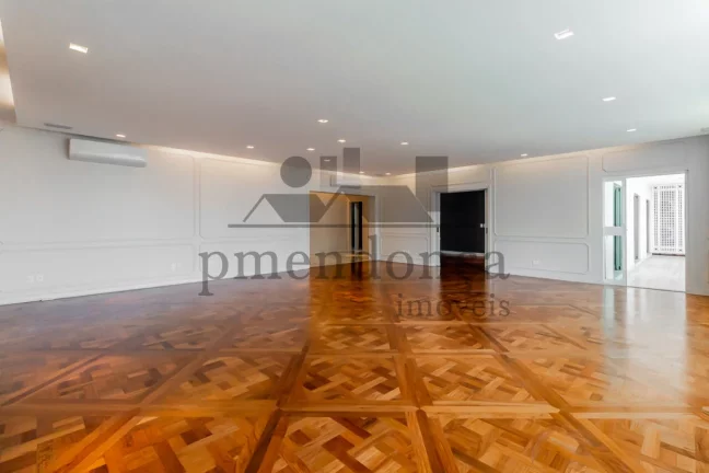 Imagem Apartamento impecável em Higienópolis, com 04 quartos (2 suítes ) e 3 vagas, 452m²