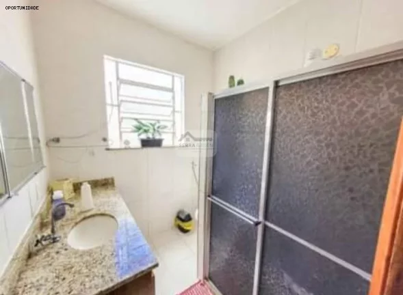 Imagem Casa para Venda em Teresópolis, Bom Retiro, 3 dormitórios, 2 banheiros, 2 vagas
