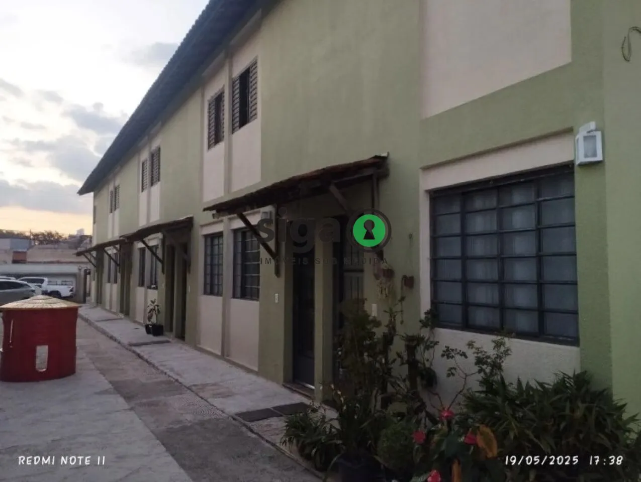 Imagem Casa em Condomínio com 2 Dormitórios e Suíte na Vila Campestre