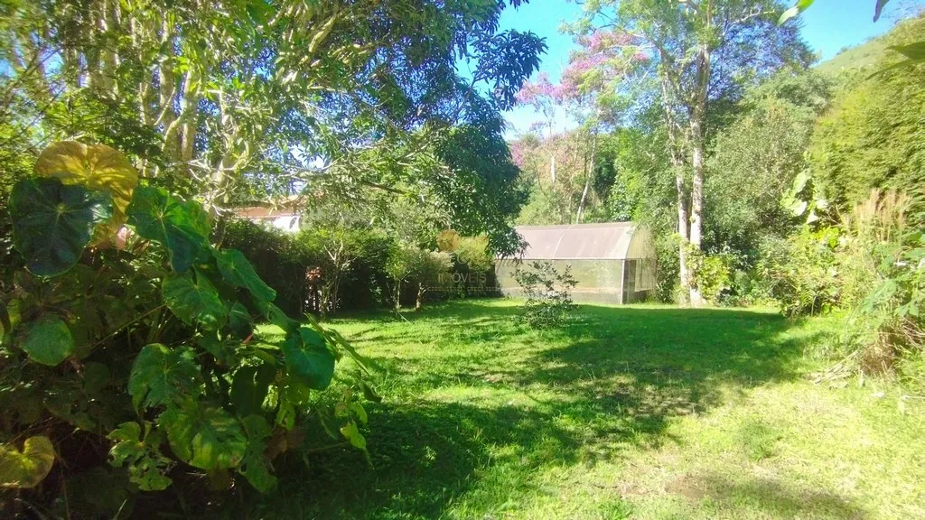 Foto do imóvel Terreno em Condomínio para Venda em Teresópolis / RJ em Estrada Caxambu