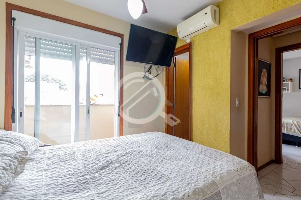 Imagem Excelente apartamento de 107m², 3 dormitórios no Jardim Botânico! Sou um apartamento de 113m² pr...