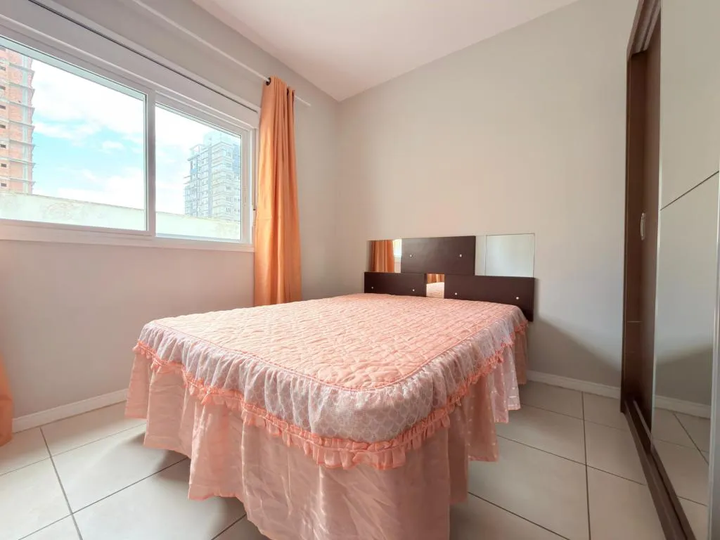 Imagem Apartamento 1 Dormitório - Bairro Zona Nova