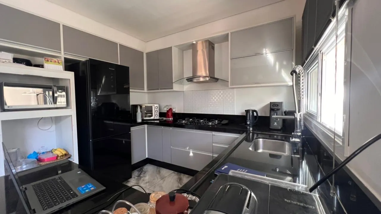 Imagem Casa 2 suítes Condomínio Di Parma- Prox Shopping Iguatemi Campolim Entrada R$ 750mil