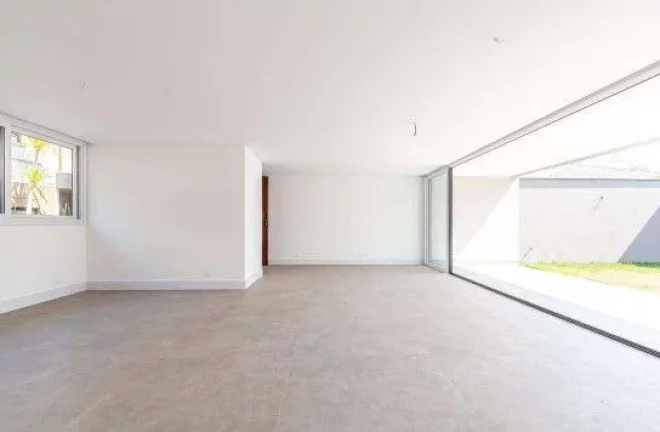 Imagem Casa em condomínio, nova, piscina, 418 m², 4 suítes