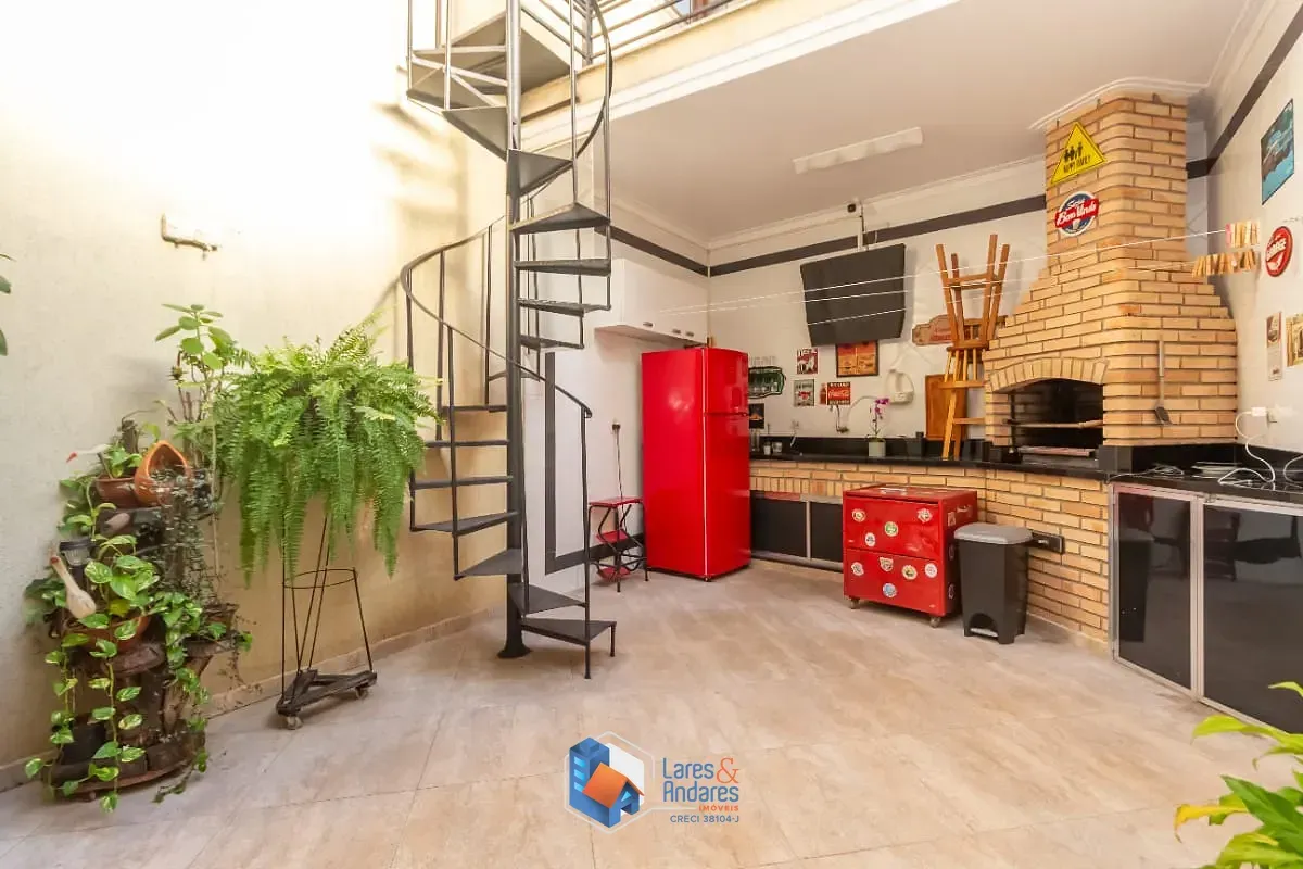 Imagem Sobrado para venda em Chácara Inglesa (Zona Norte) - Pirituba com 3 quartos, sendo 1 suíte, 185m²