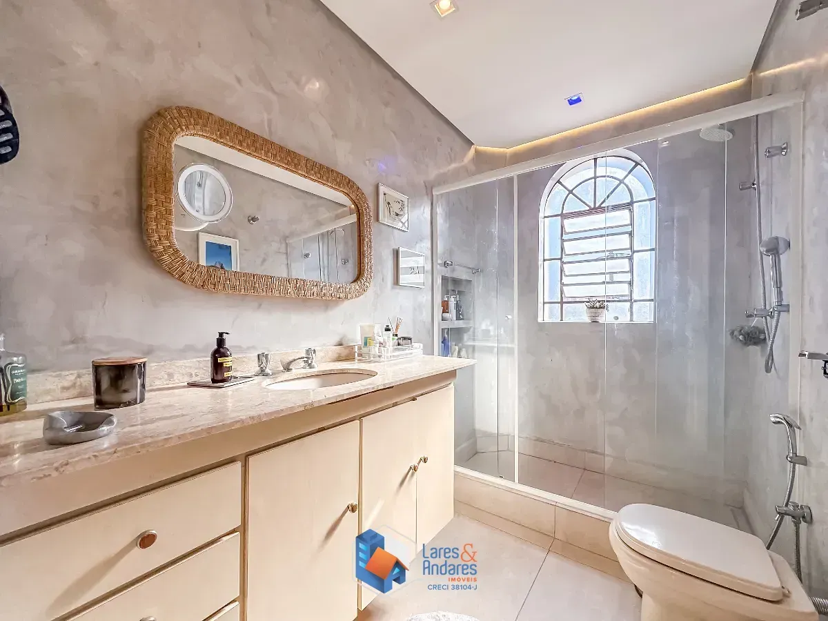 Imagem Casa para venda em Vila Mariana com 3 quartos, sendo 1 suíte, 140m²