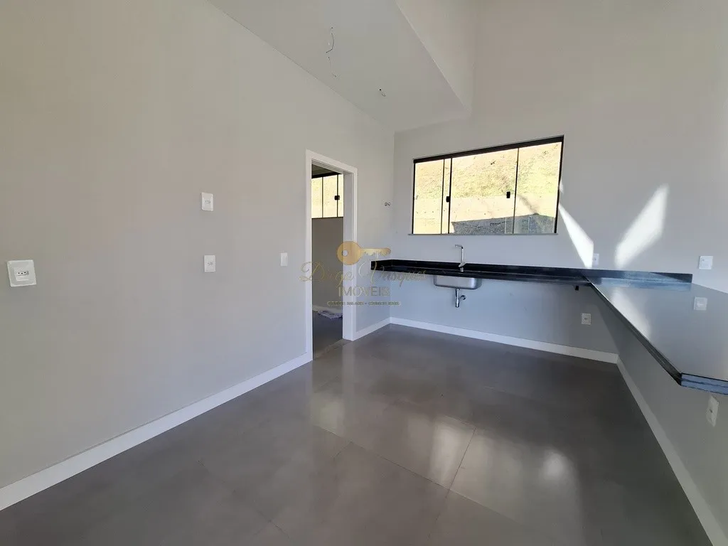 Imagem Casa em Condomínio para Venda em Teresópolis / RJ no bairro Prata
