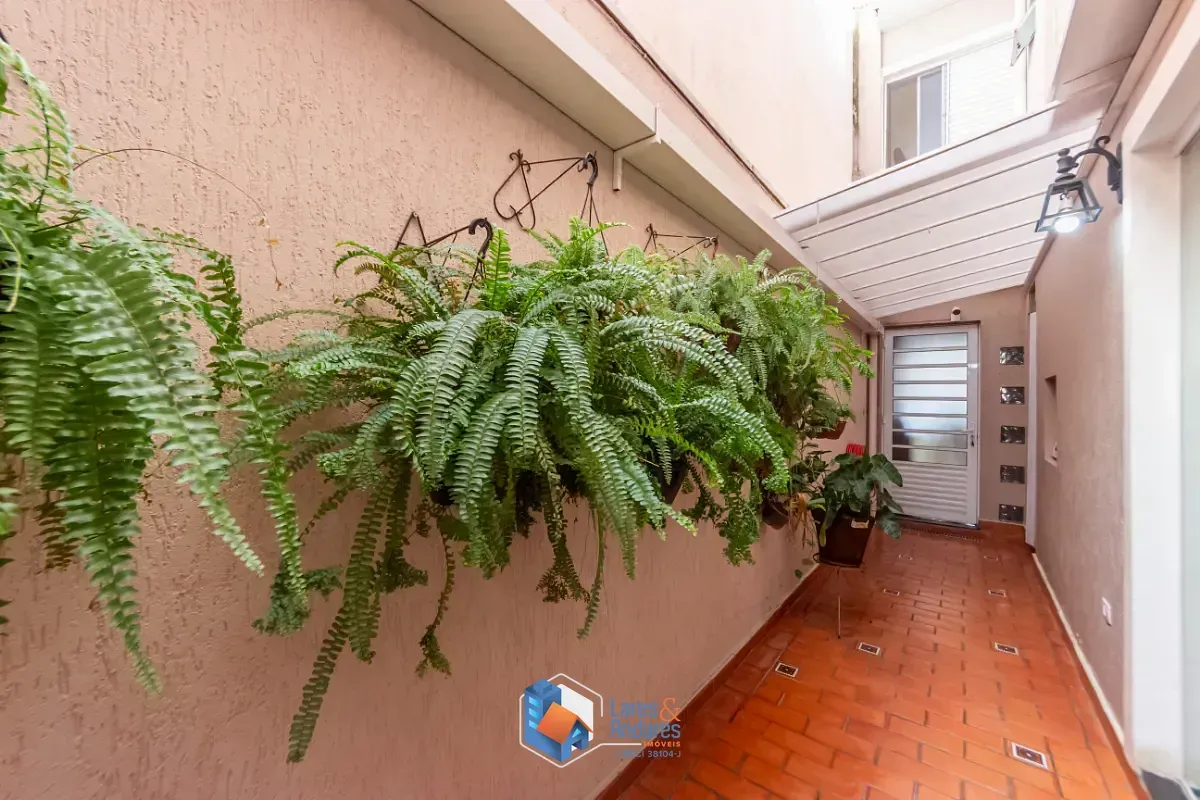 Imagem Sobrado para venda em Vila Sônia com 3 quartos, sendo 1 suíte, 218m²