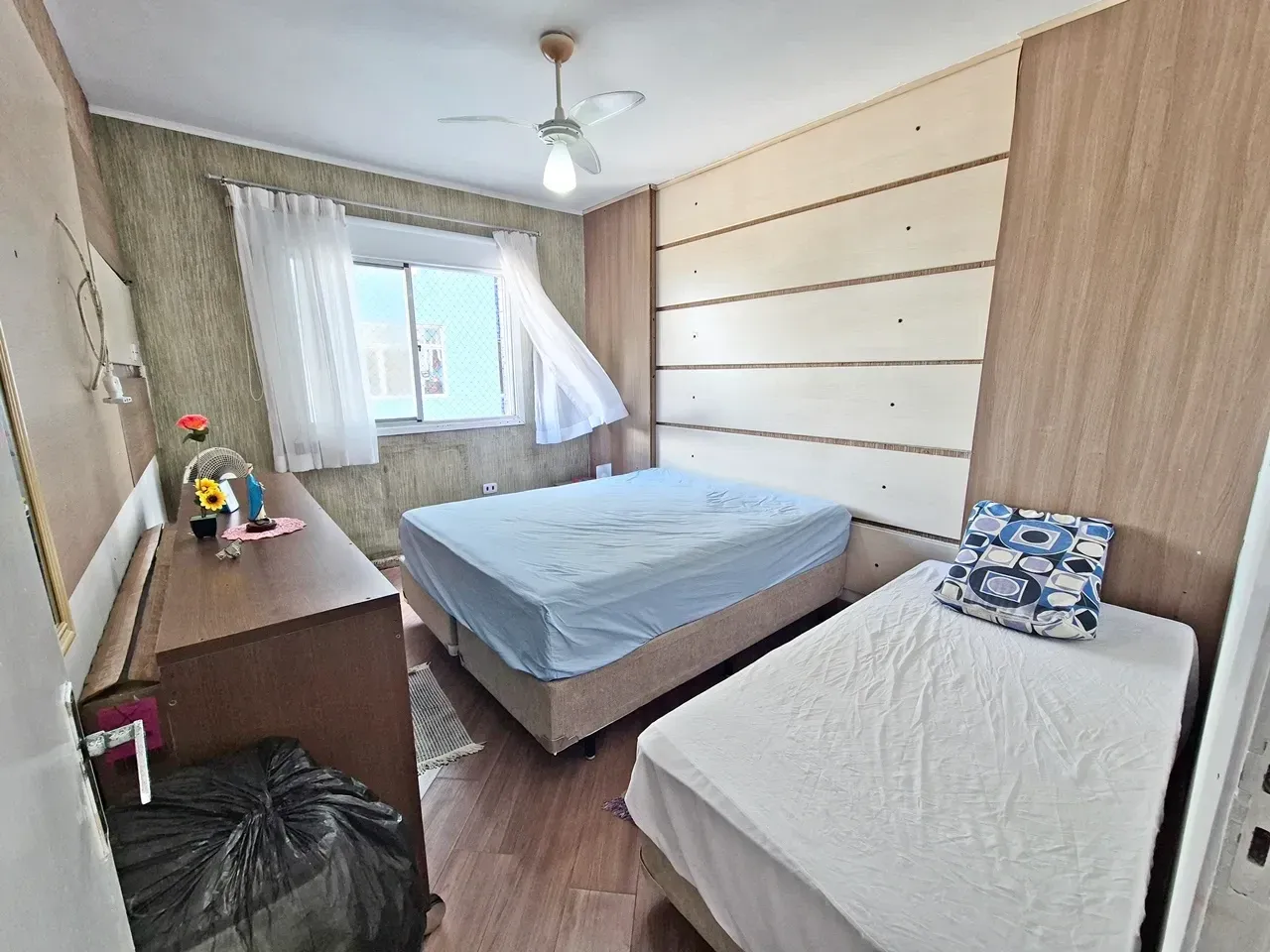 Imagem Apartamento com 2 Quartos à Venda, 76 m² em Mirim - Praia Grande