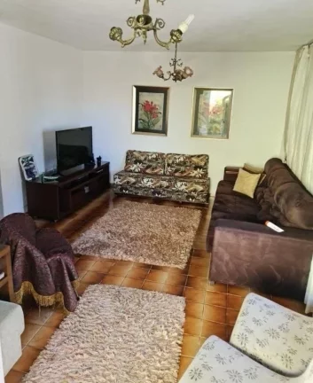 Imagem Casa com 3 dormitórios e vista panorâmica nas Nações.