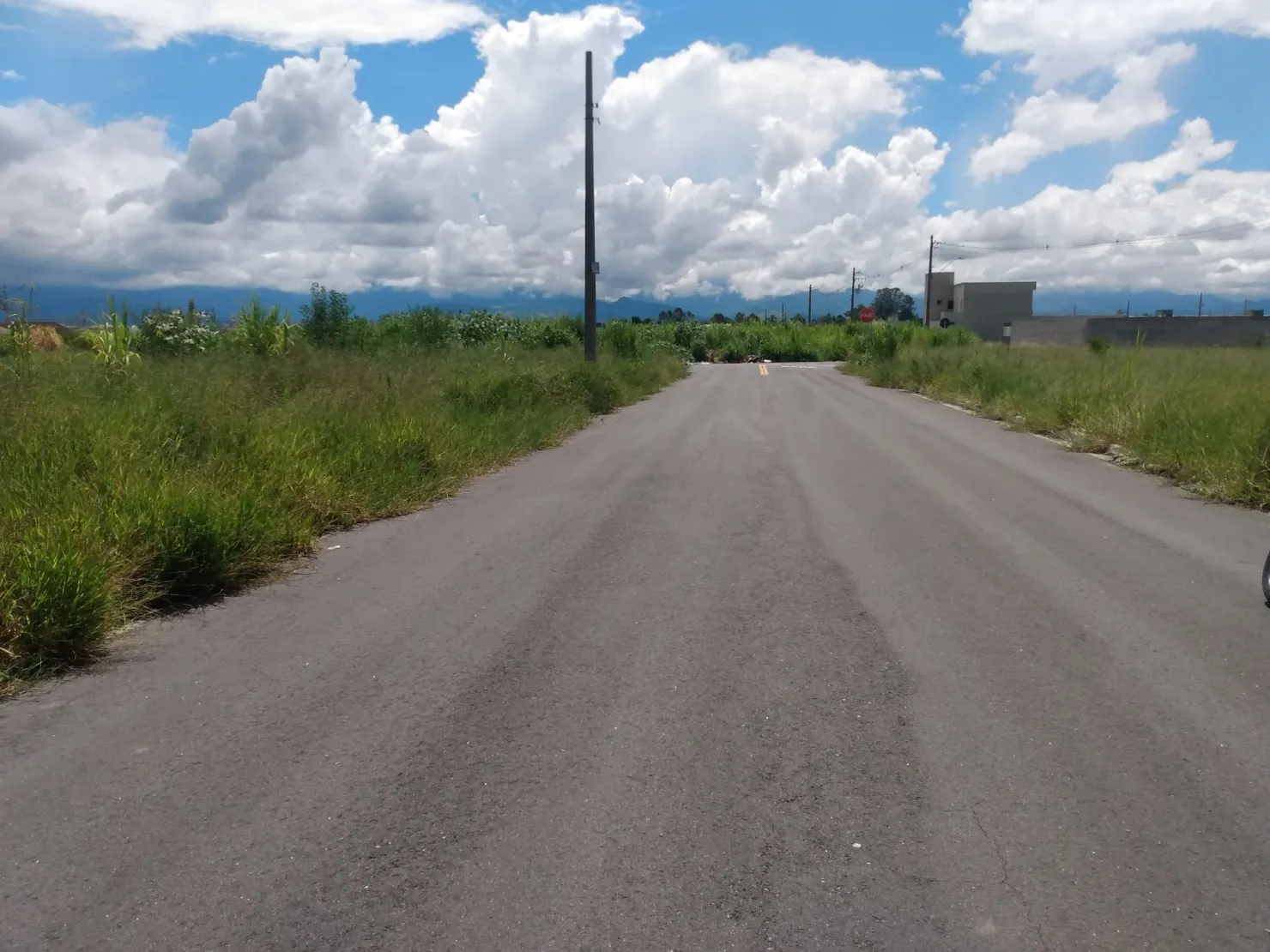 Foto do imóvel Terreno à venda 125M², Residencial e Comercial Portal dos Eucaliptos, Pindamonhangaba - SP