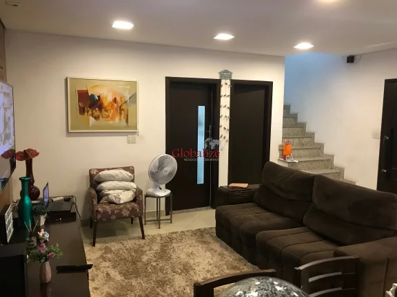 Imagem SOBRADO, 4 QUARTOS, 3 SUÍTES, 1 QUATRO DE EMPREGADA COM BANHEIRO, GARAGEM COBERTA, PISCINA E CHURRASQUEIRA