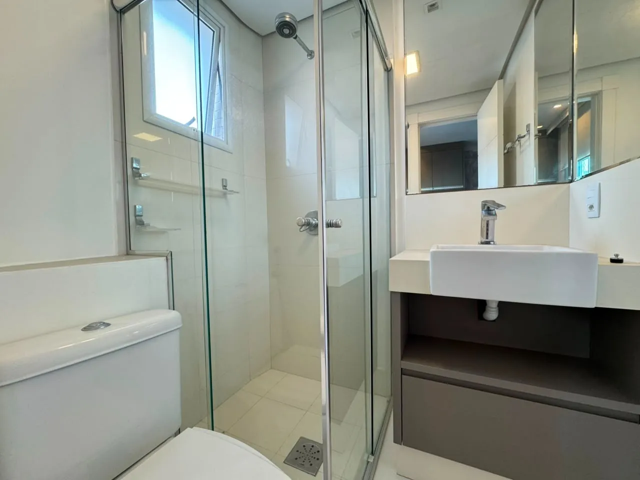 Imagem Apartamento à venda com 128m2 por R$ 3.300.000,00