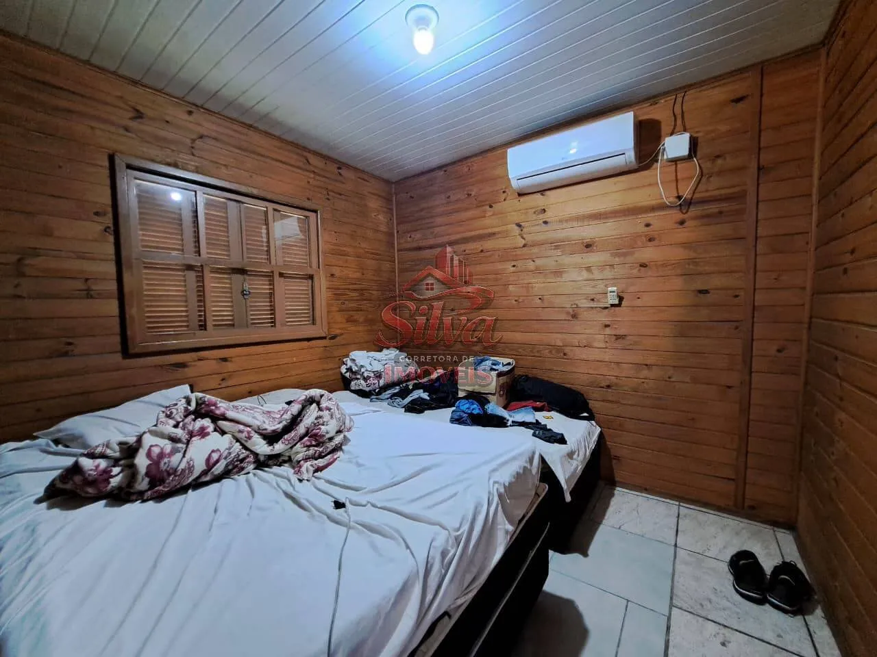 Imagem Casa 3 dormitórios com pátio cercado em Presidente