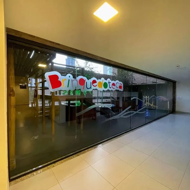 Imagem Apartamento com 65m², 2 quartos e lazer completo no Cabo Branco. Conforto, sofisticação e localização privilegiada perto da praia.