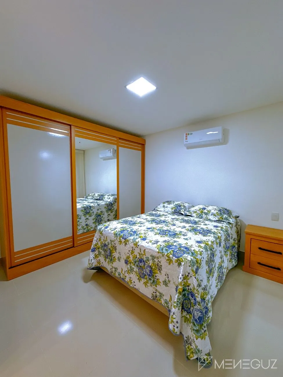 Imagem Residência Paradisíaca: Apartamento de 3 Quartos com Vista Deslumbrante para o Mar!